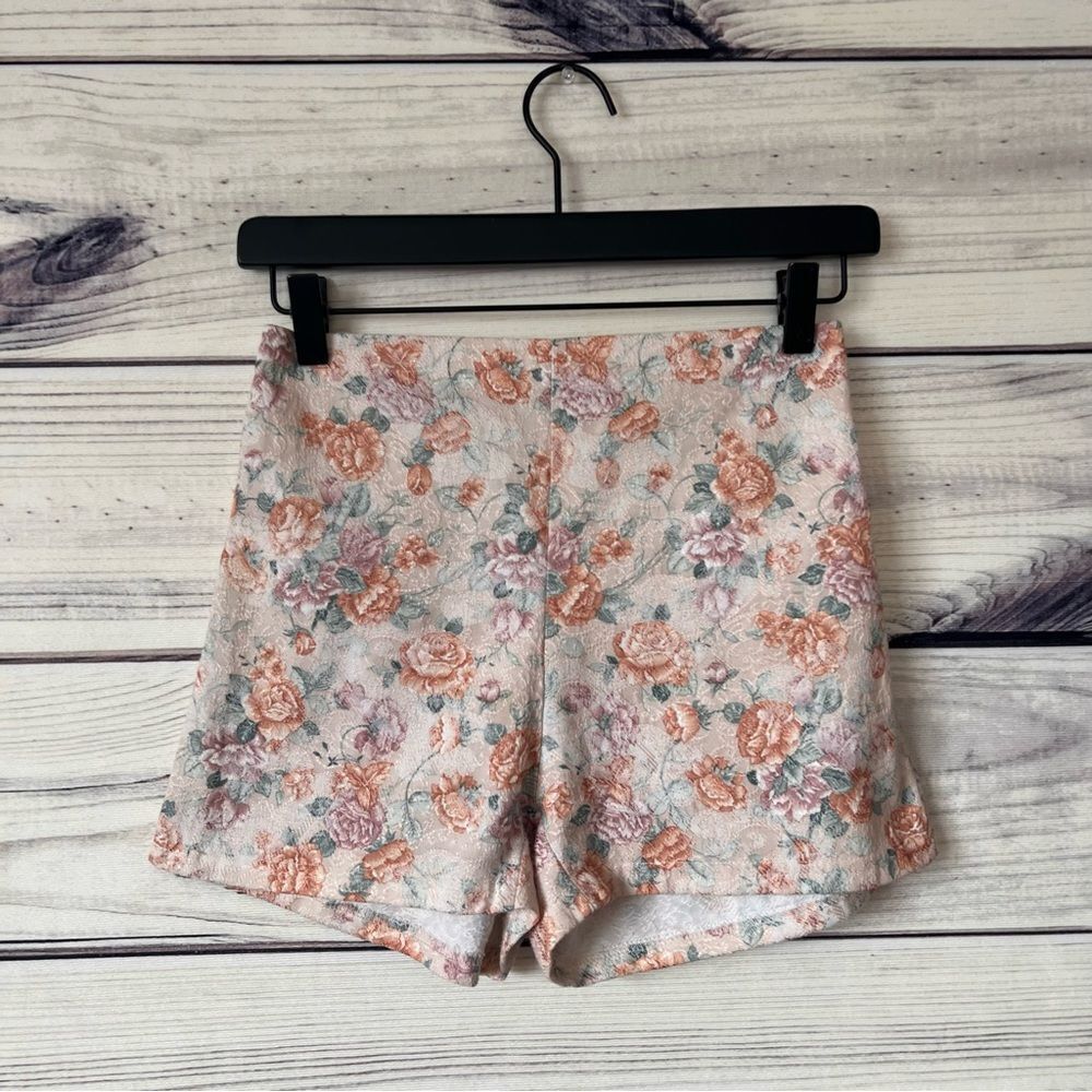 Urban Renewal Urban Outfitters Vintage Recycled Beige Floral Shorts